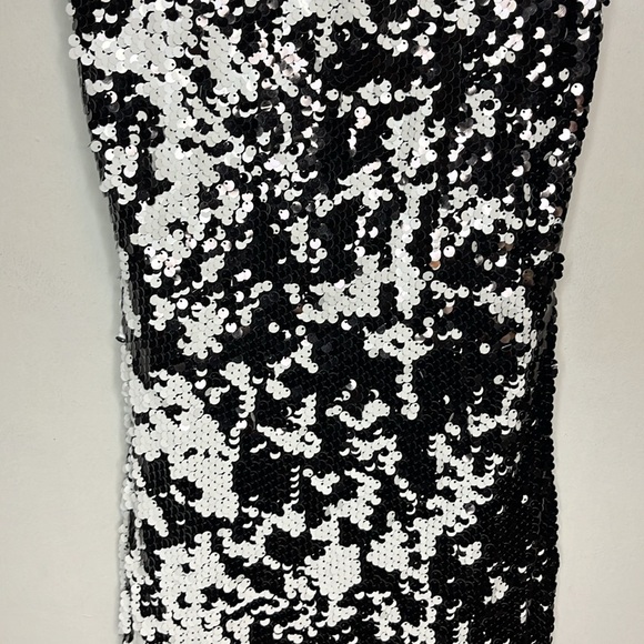 Aidan Mattox black and white sequin mini dress - Picture 4 of 10